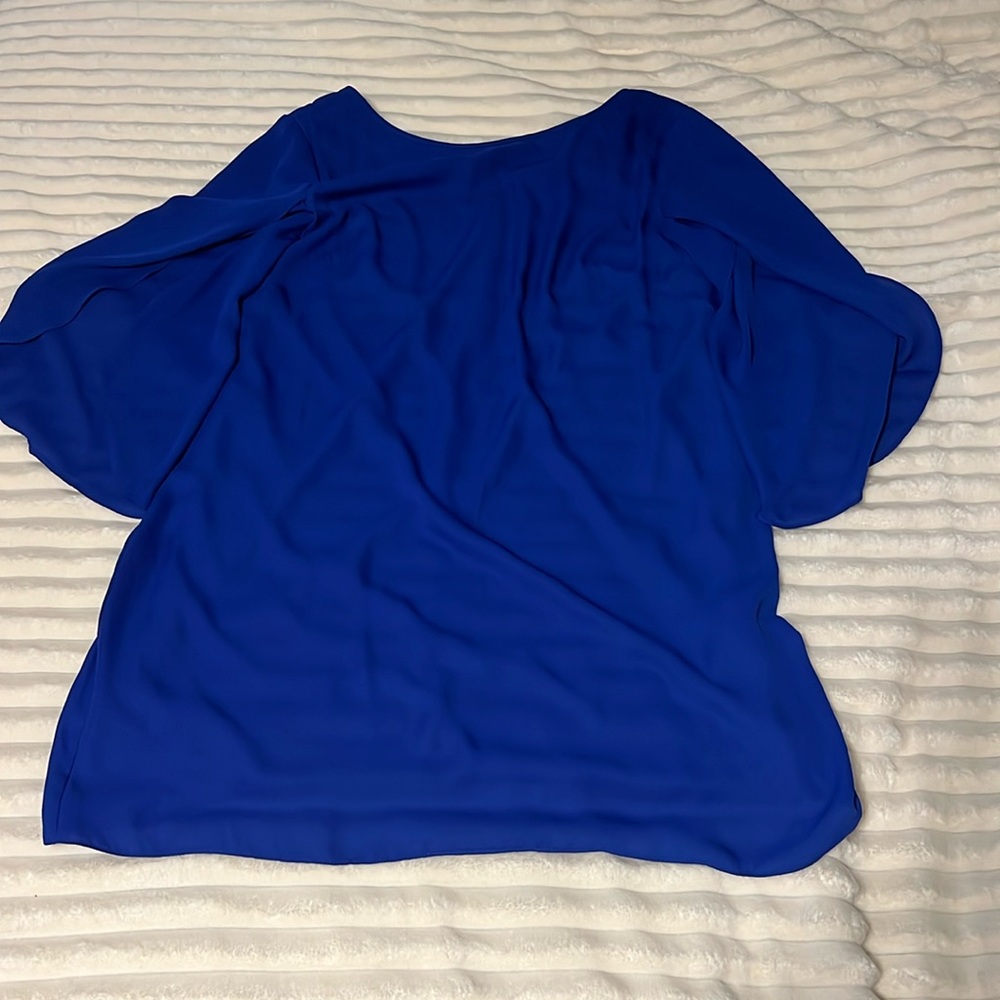 Royal Blue AB Studio Dress size xl. Very soft. Sleeves flutter.